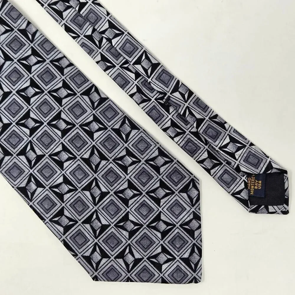 J BLADES SILK TIE MADE BY HAND BLACK GRAY GEOMETRIC SQUARES SATIN 4